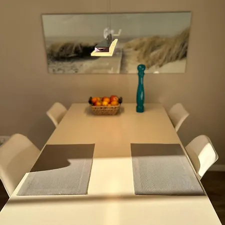Apartment Beautiful With 2 Bedrooms
